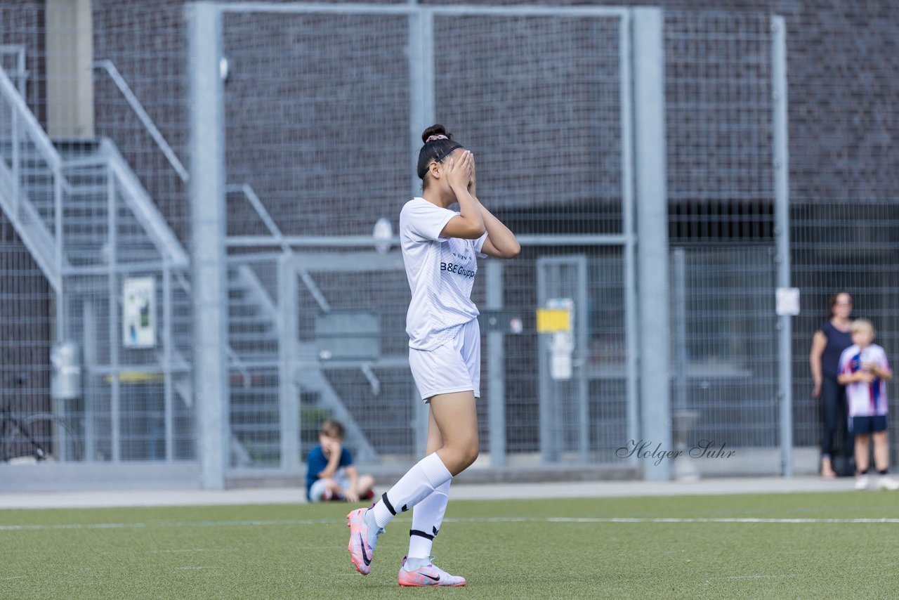 Bild 91 - wBJ Alstertal-Langenhorn - SV Henstedt-Ulzburg : Ergebnis: 4:1